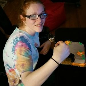 Meet your Posher, Myra